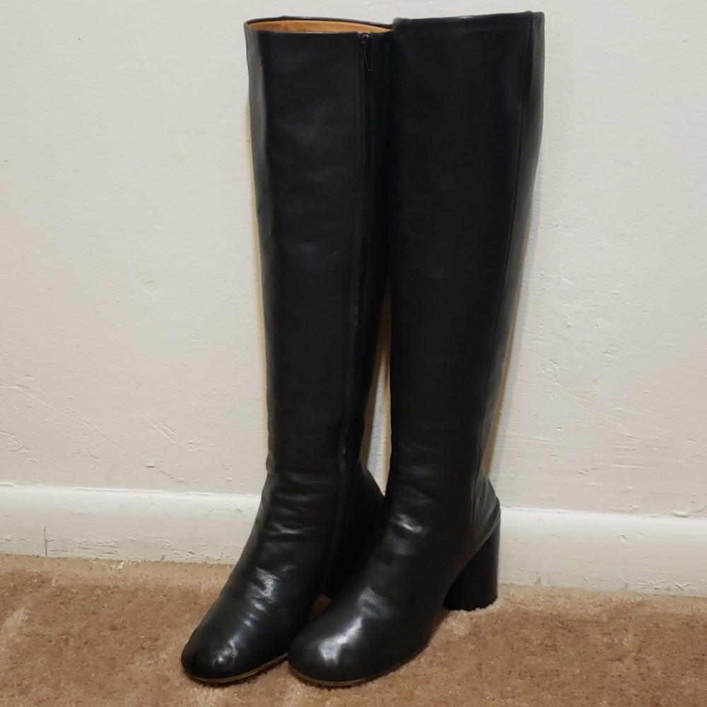 Maison Martin Margiela Black Leather Round Heel